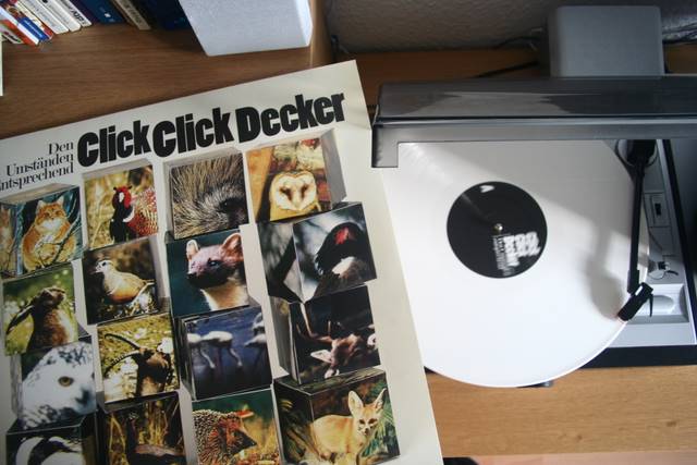 Clickclickdecker – Händedruck am Wendepunkt
